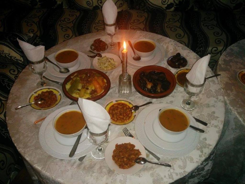 Riad La Source Bleue Fez Szoba fotó